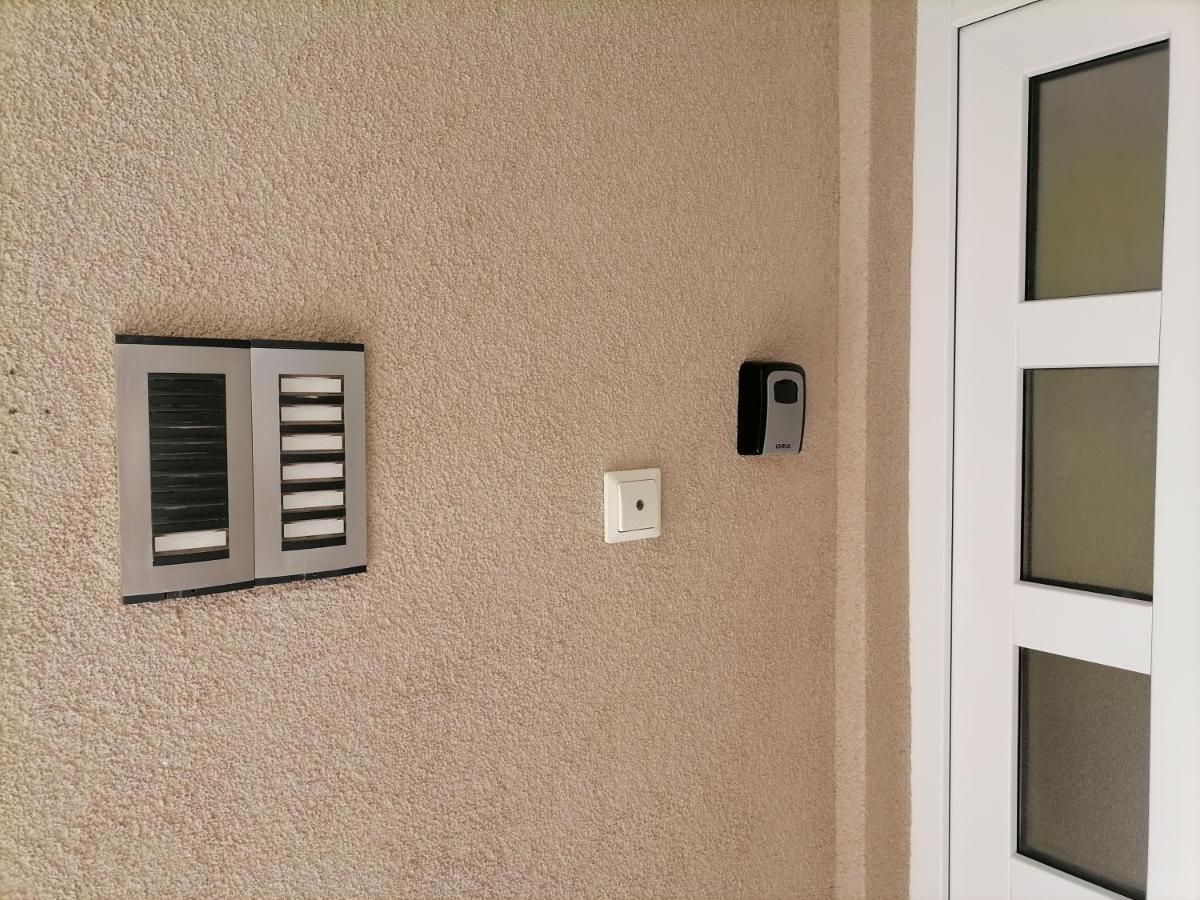 נובליה Apartment Nano-Maris מראה חיצוני תמונה